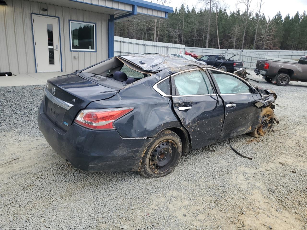 2014 Nissan Altima - Image 3
