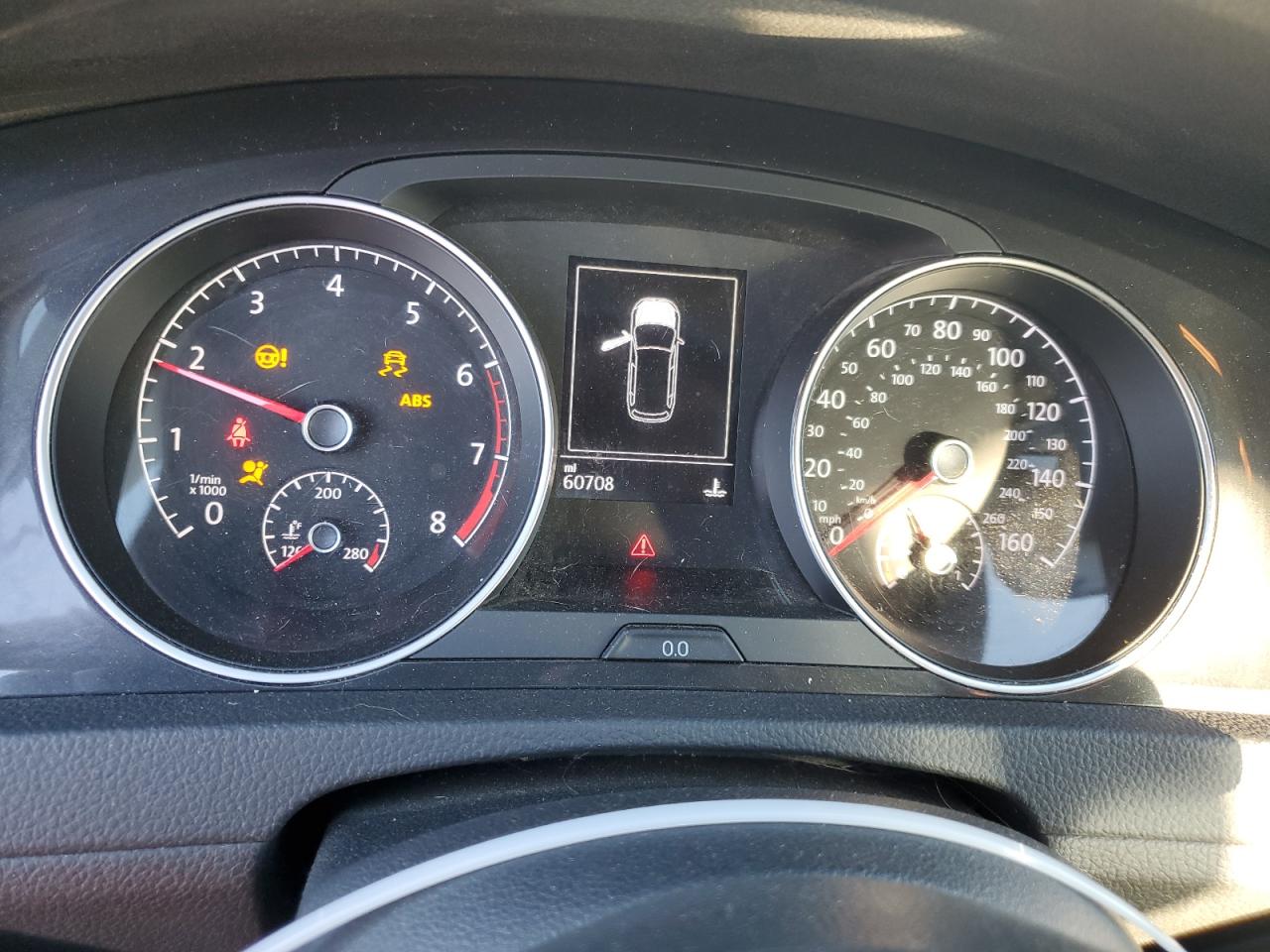 2018 Volkswagen Golf - Image 9
