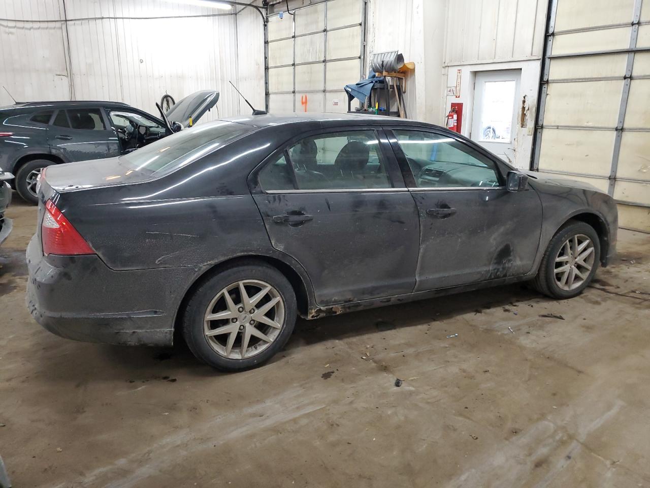 2012 Ford Fusion - Image 3