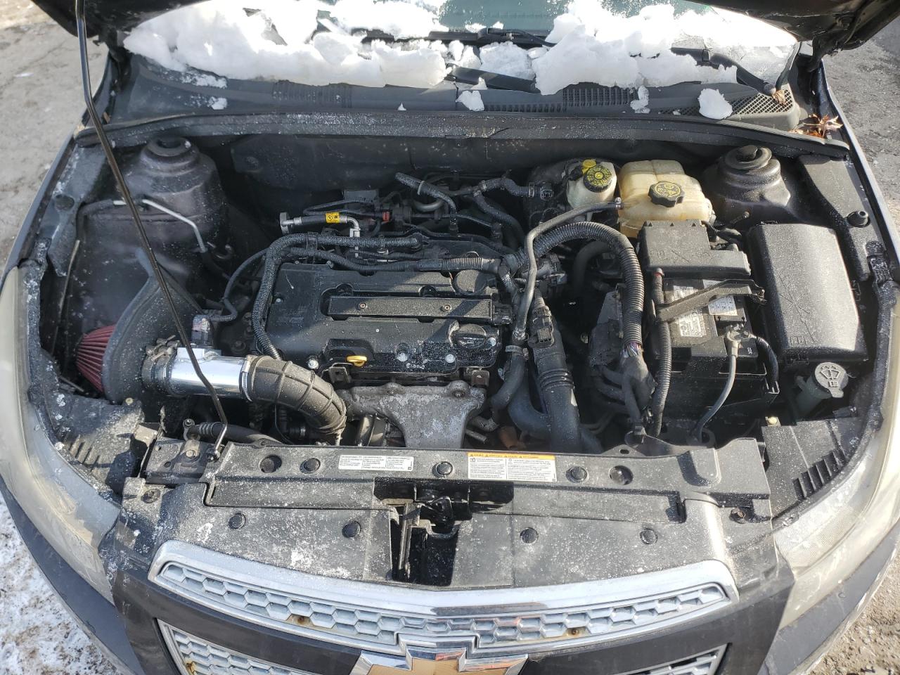 2014 Chevrolet Cruze - Image 11