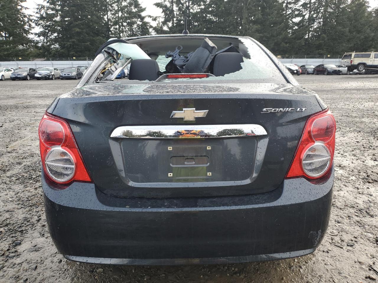 2014 Chevrolet Sonic - Image 6