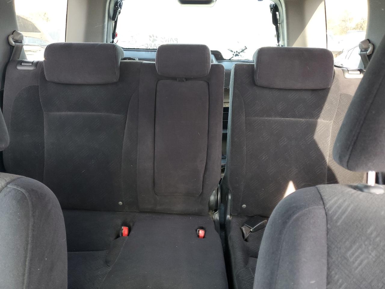 2006 Honda CR-V - Image 10