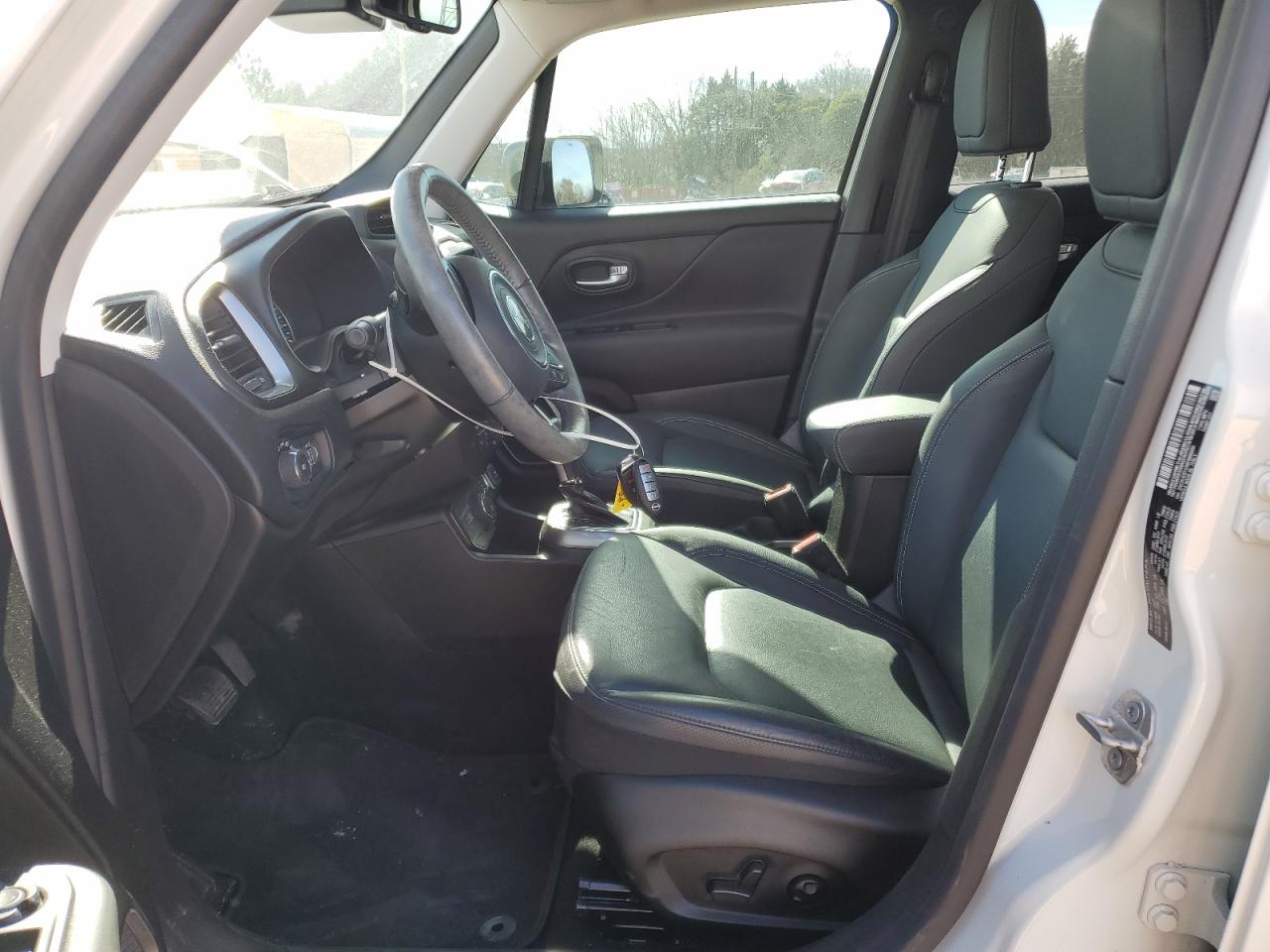 2021 Jeep Renegade - Image 7