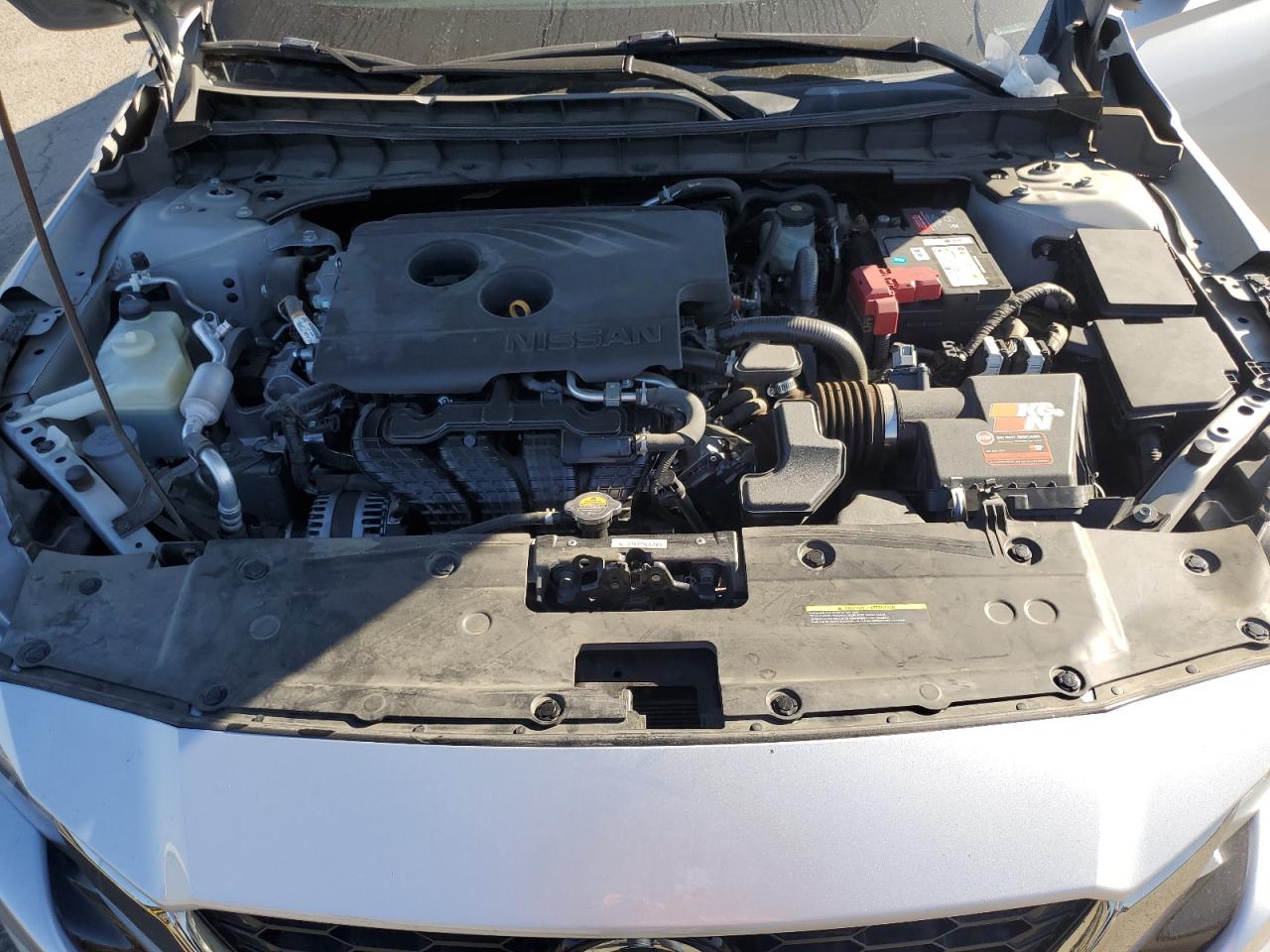 2020 Nissan Altima - Image 11