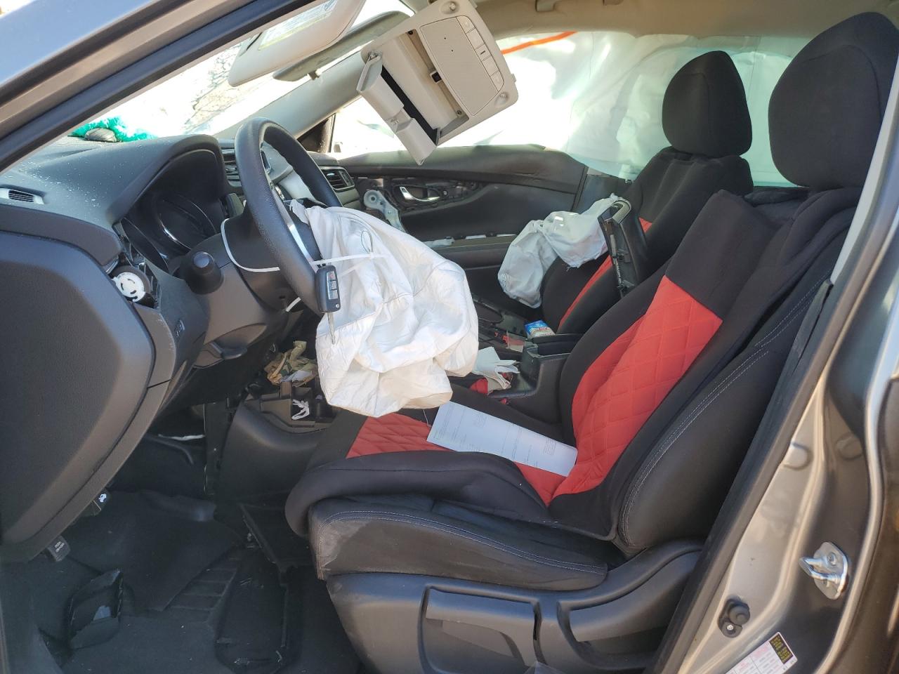 2017 Nissan Rogue - Image 7