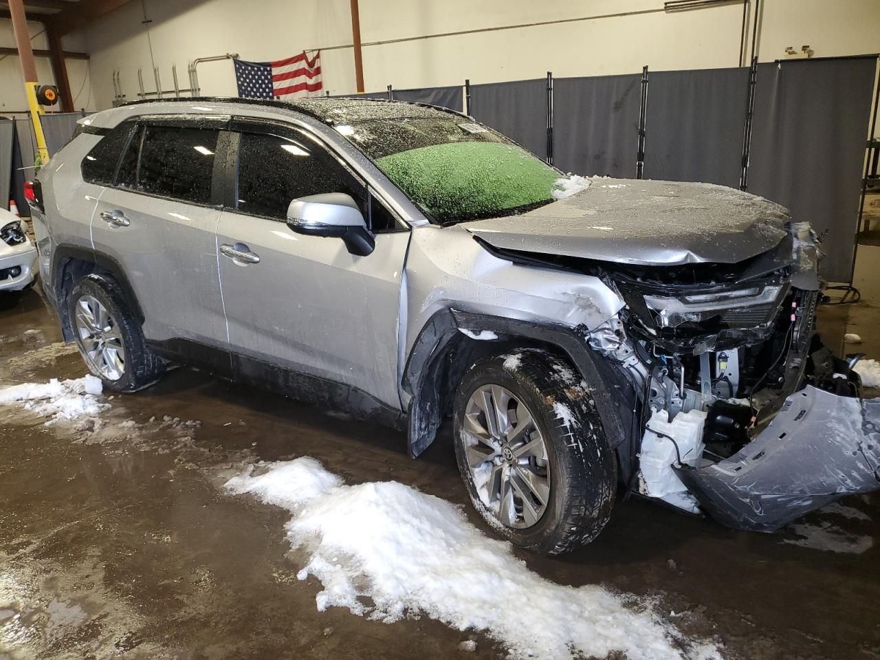 2024 Toyota RAV 4 - Image 4