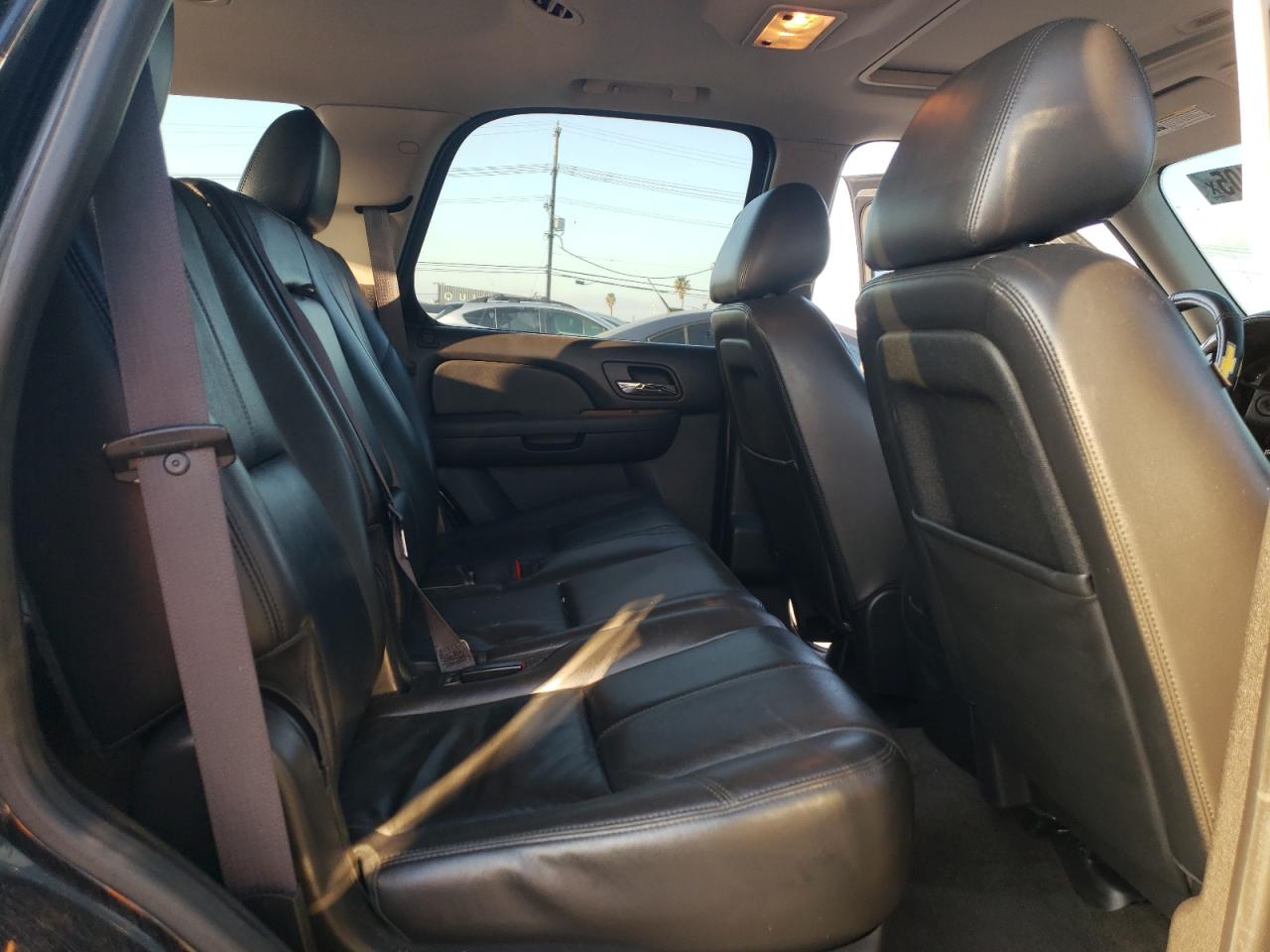 2013 Chevrolet Tahoe - Image 12