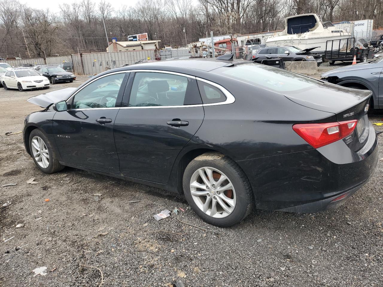 VIN 1G1ZE5ST3GF350896 2016 CHEVROLET MALIBU no.2