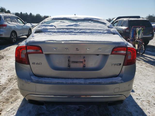  VOLVO S60 2017 Кремовий