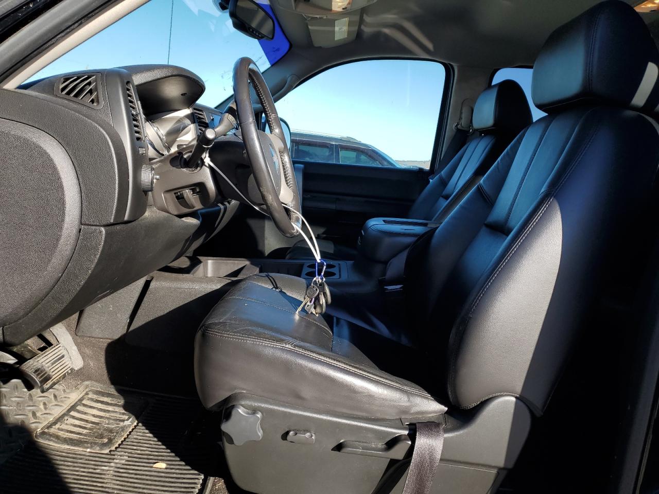 2009 GMC Sierra - Image 7