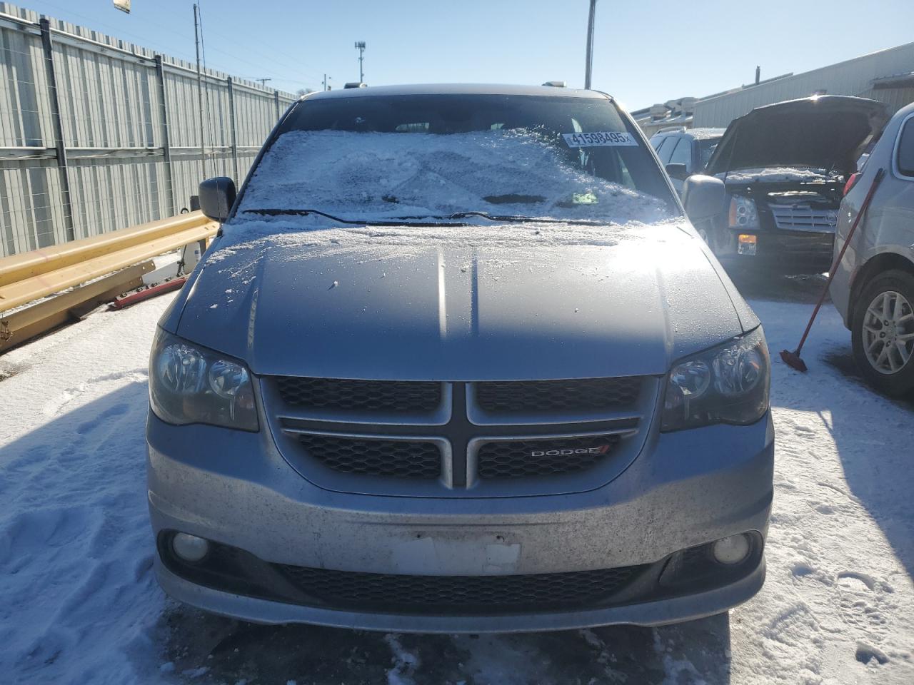 2019 Dodge Caravan - Image 5