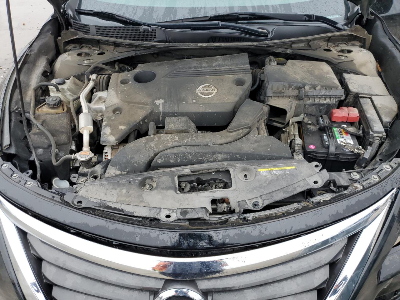 2015 Nissan Altima - Image 11