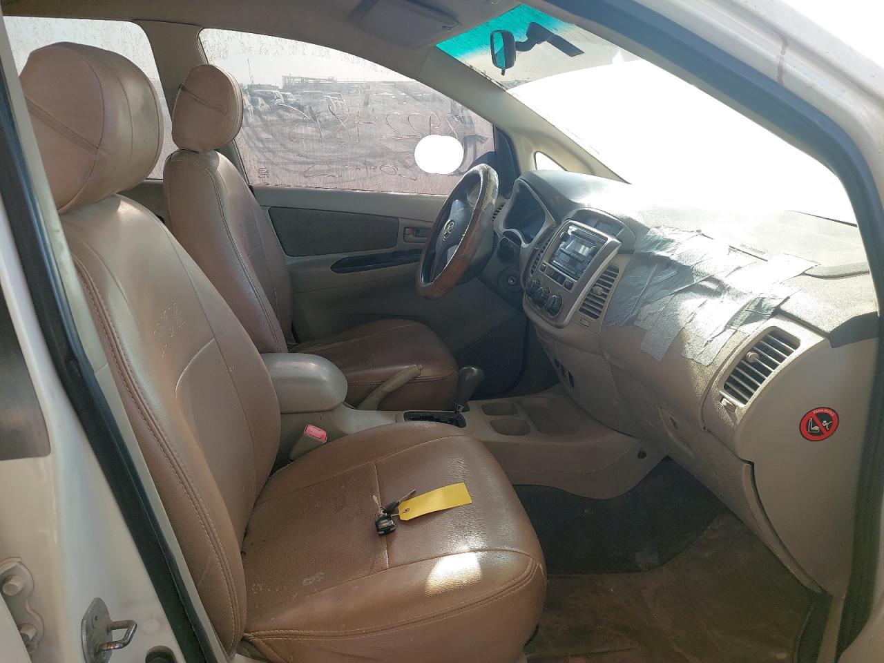 MHFXX42G0E5024938 - 2014 Toyota Innova - #89224815
