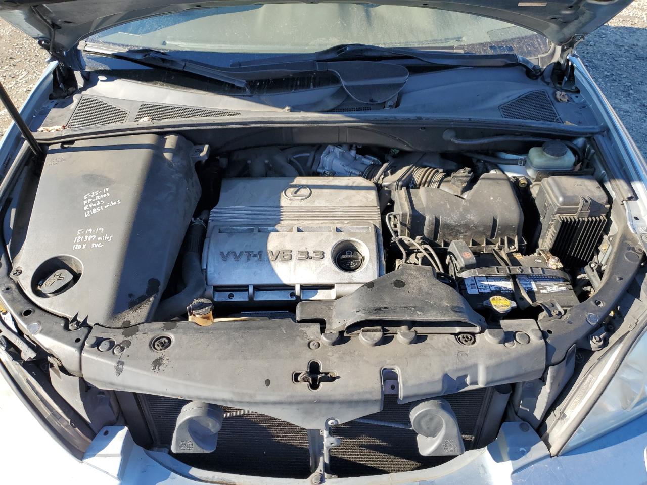 2004 Lexus RX - Image 12