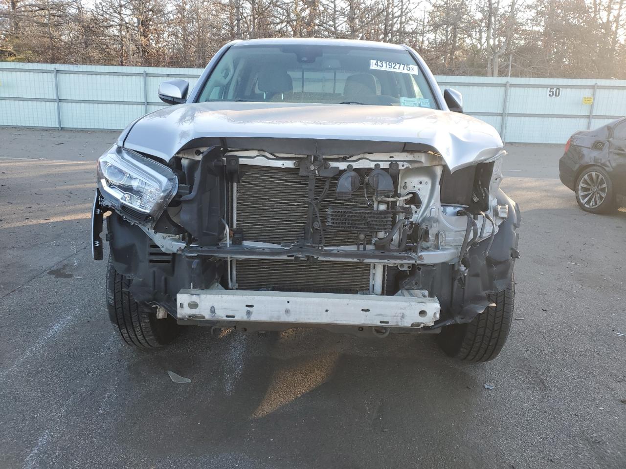 2018 Toyota Tacoma - Image 5