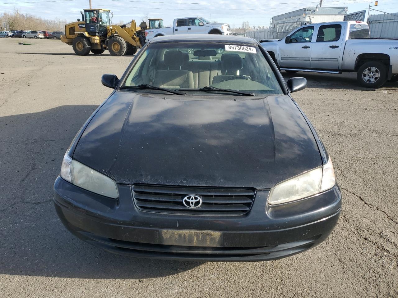 1998 Toyota Camry - Image 5