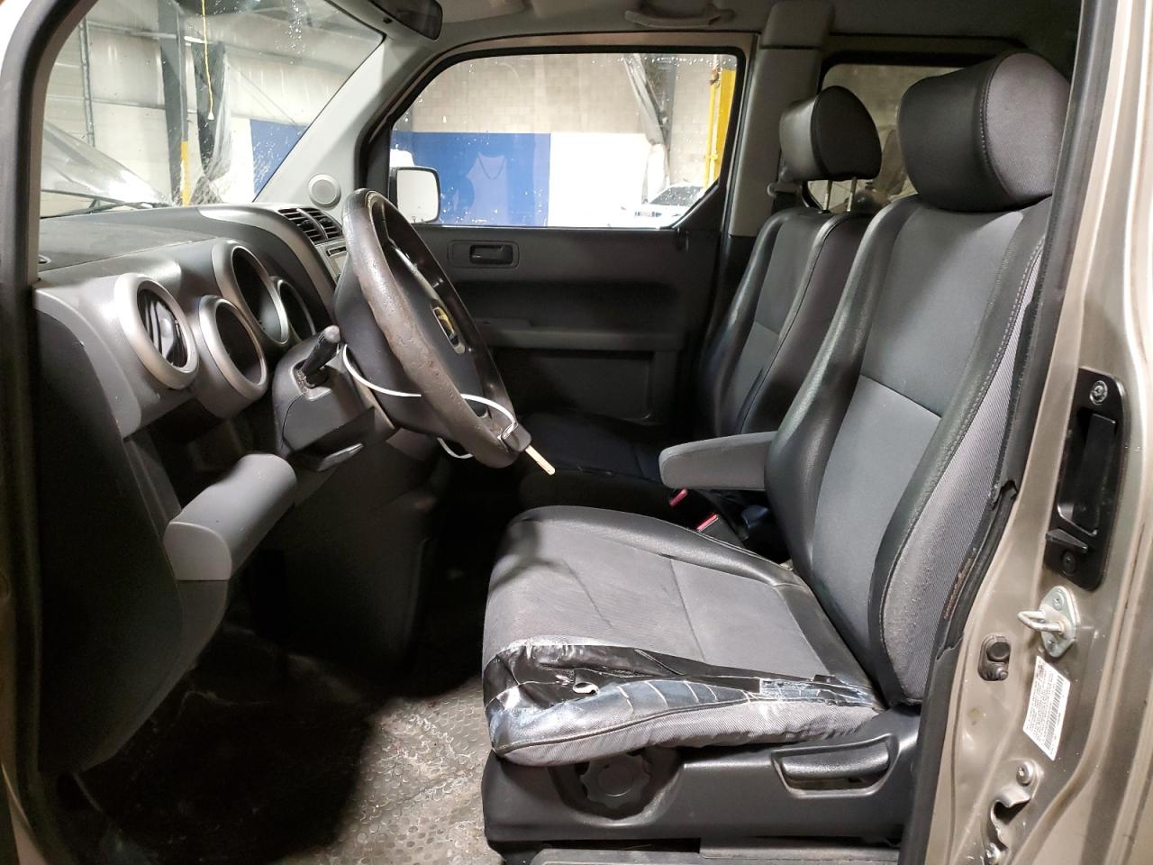 2003 Honda Element - Image 7