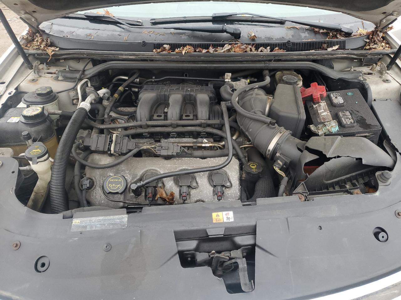 2008 Ford Taurus - Image 11