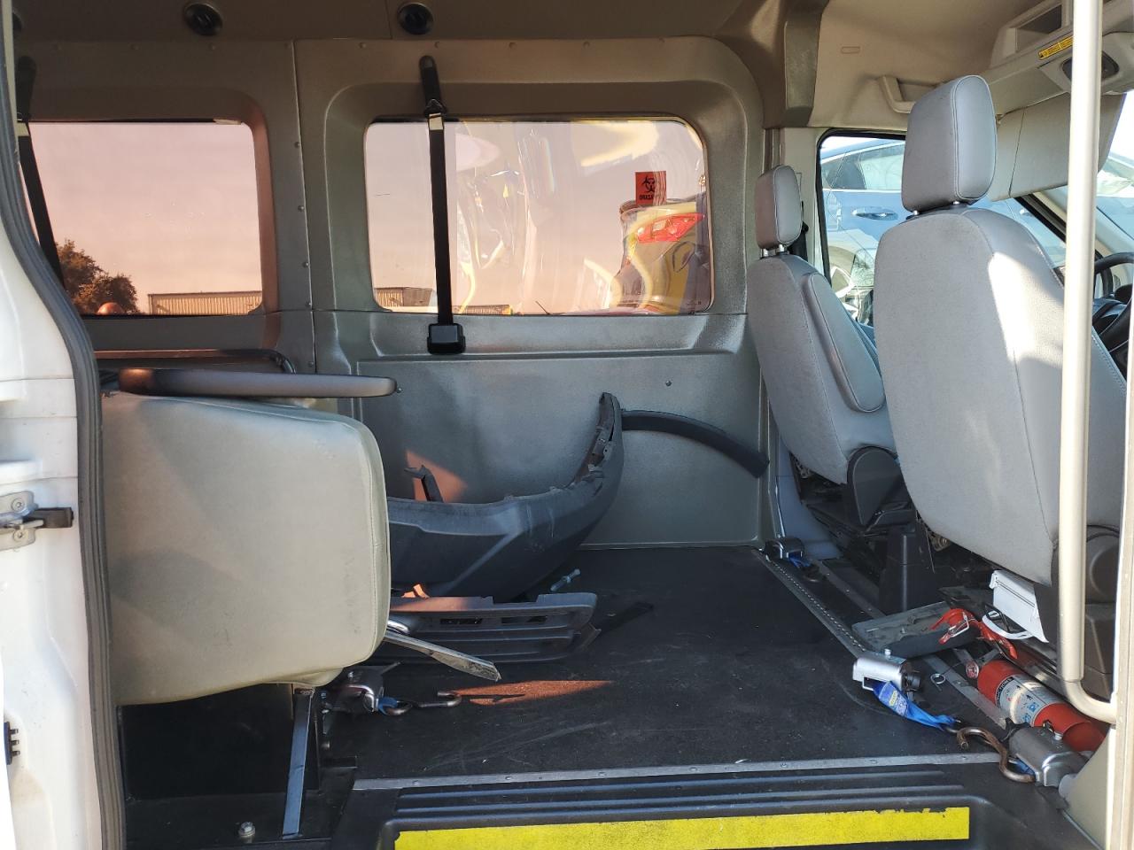2018 Ford Transit - Image 11