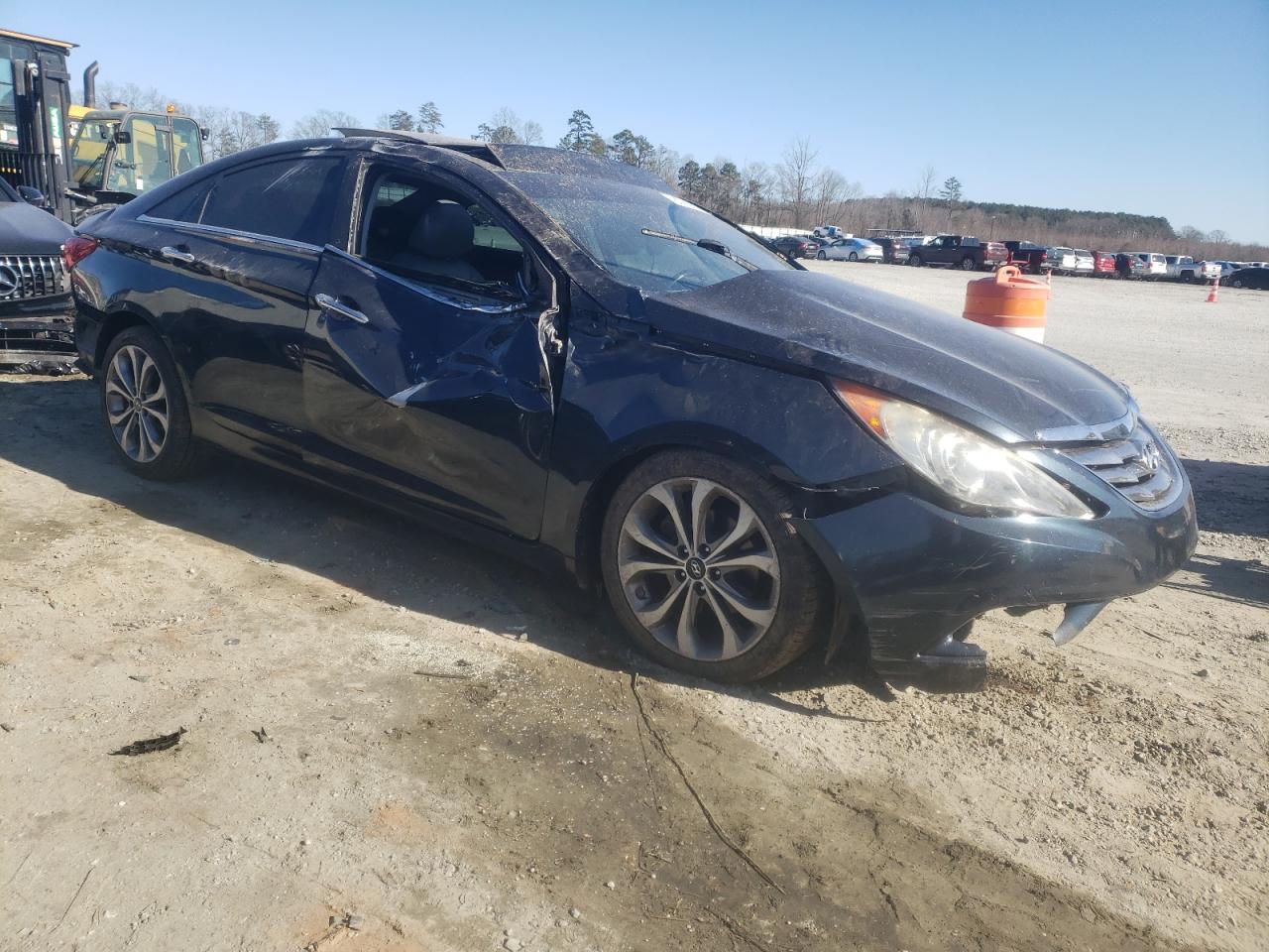 2013 Hyundai Sonata - Image 4