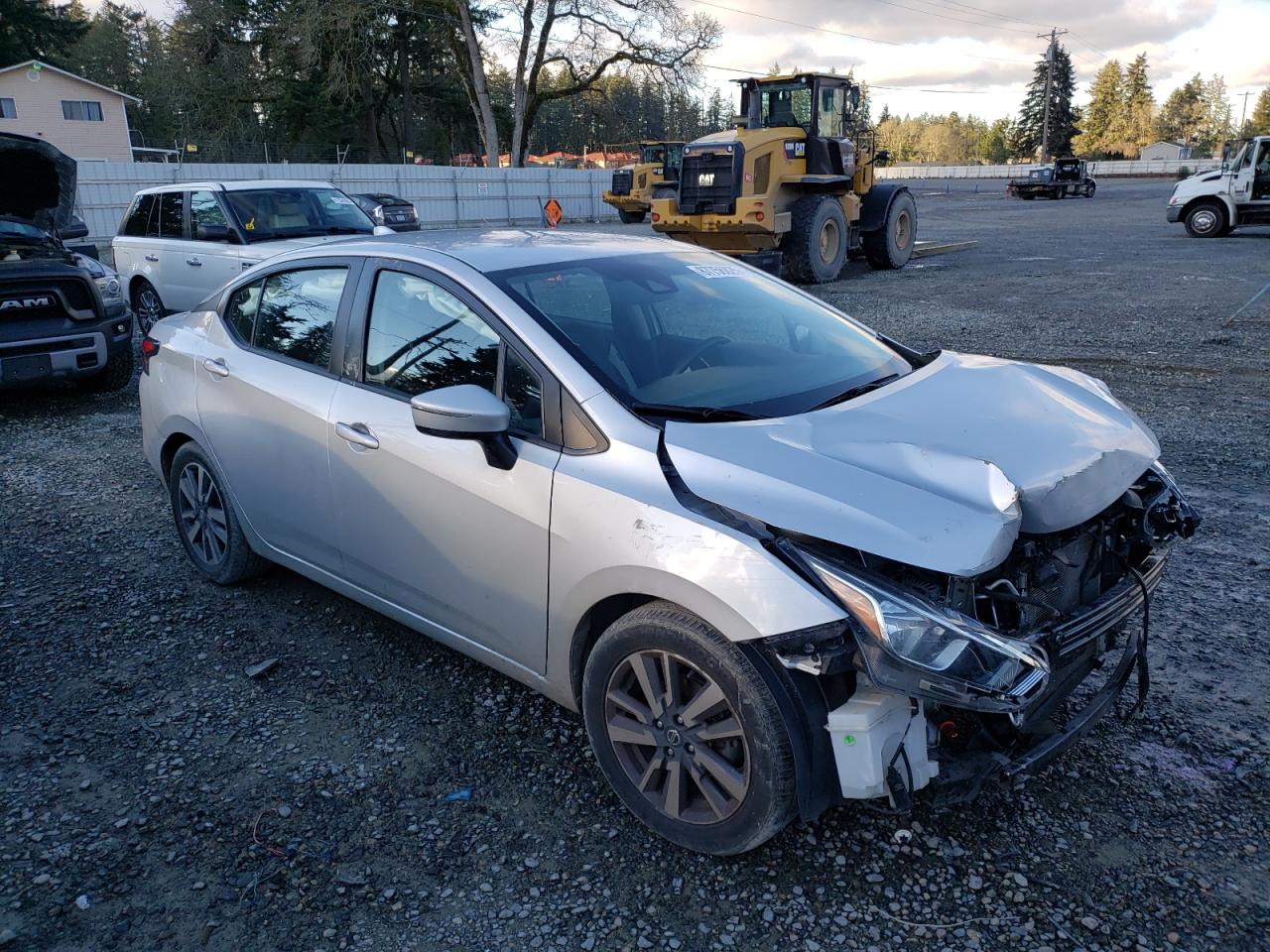 VIN 3N1CN8EV4LL826619 2020 NISSAN VERSA no.4