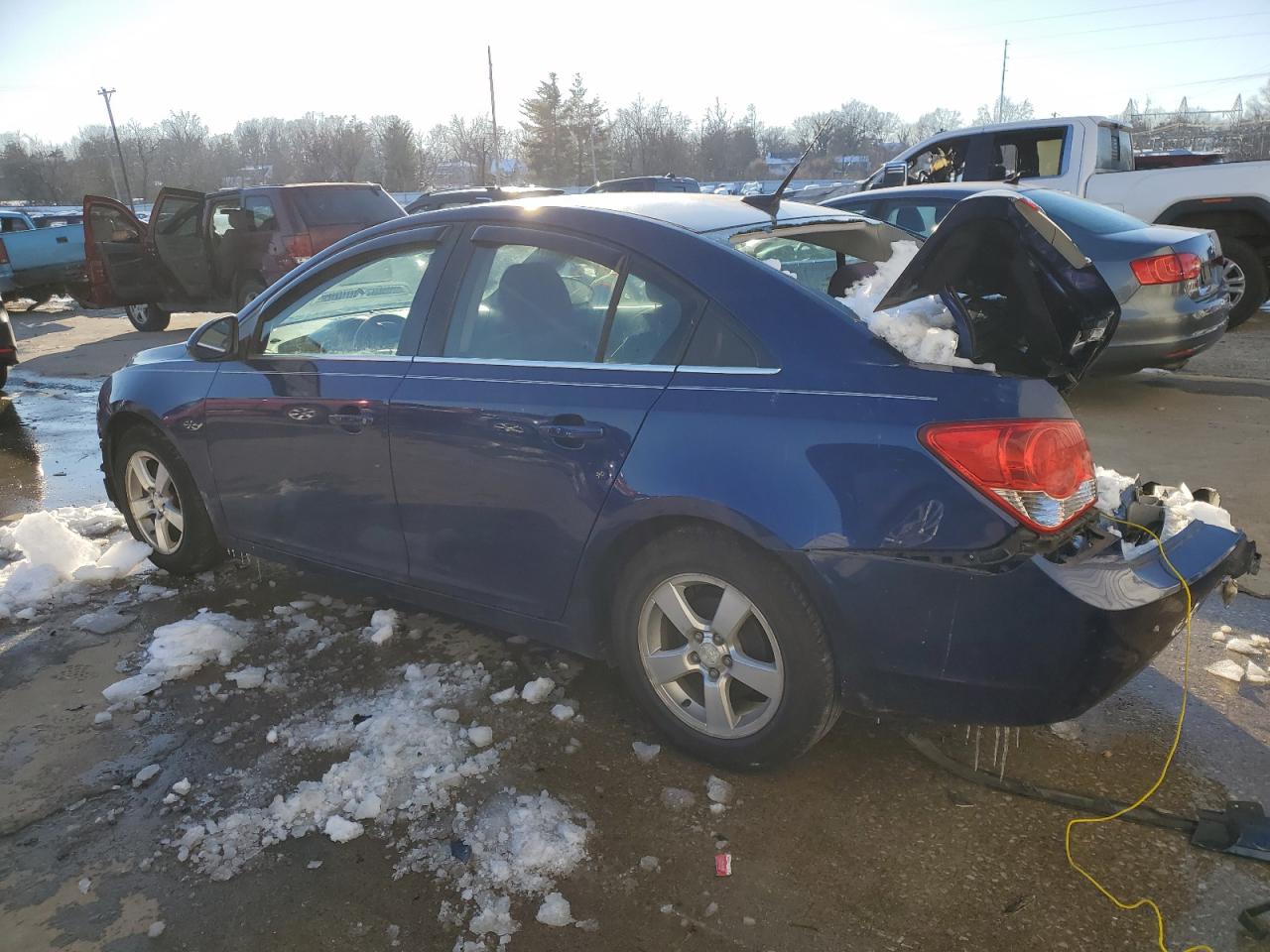 2012 Chevrolet Cruze - Image 2