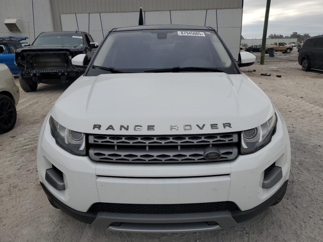 2015 Land Rover Range Rover - Image 5