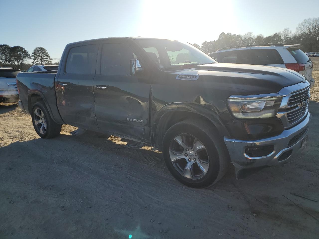 2020 RAM 1500 - Image 4