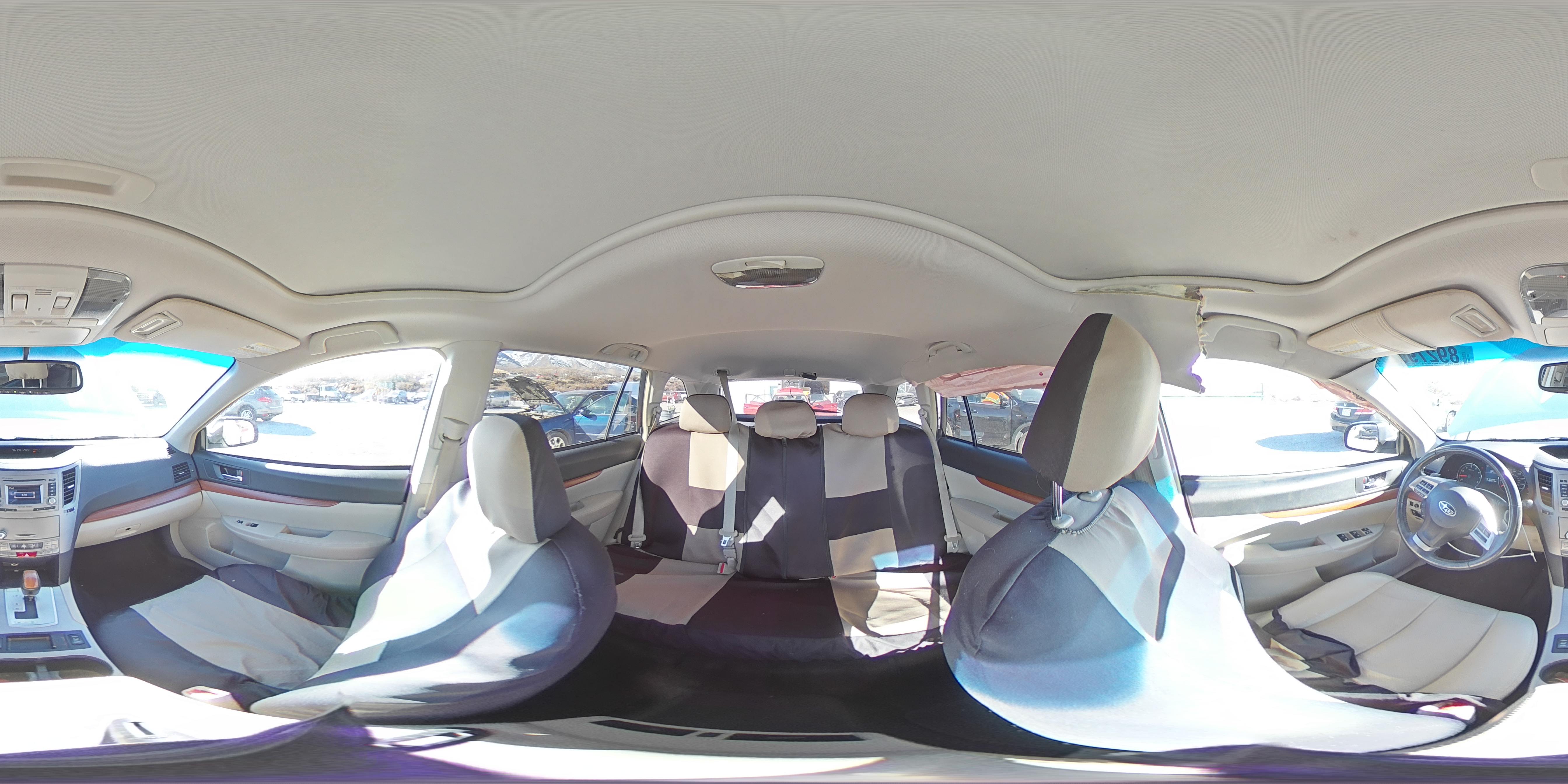 2013 Subaru Outback - Image 13