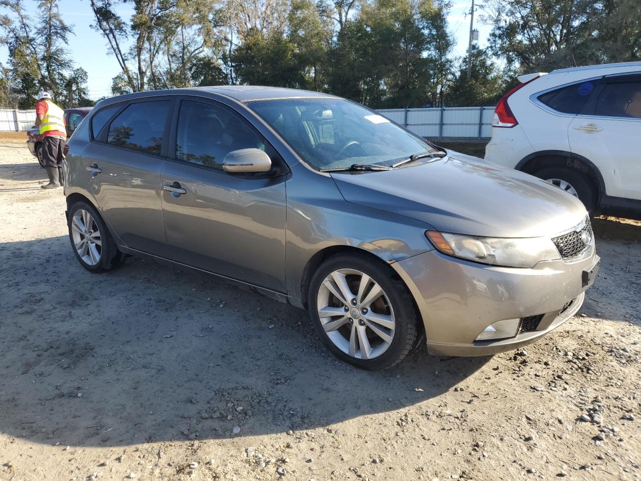 2012 Kia Forte - Image 4