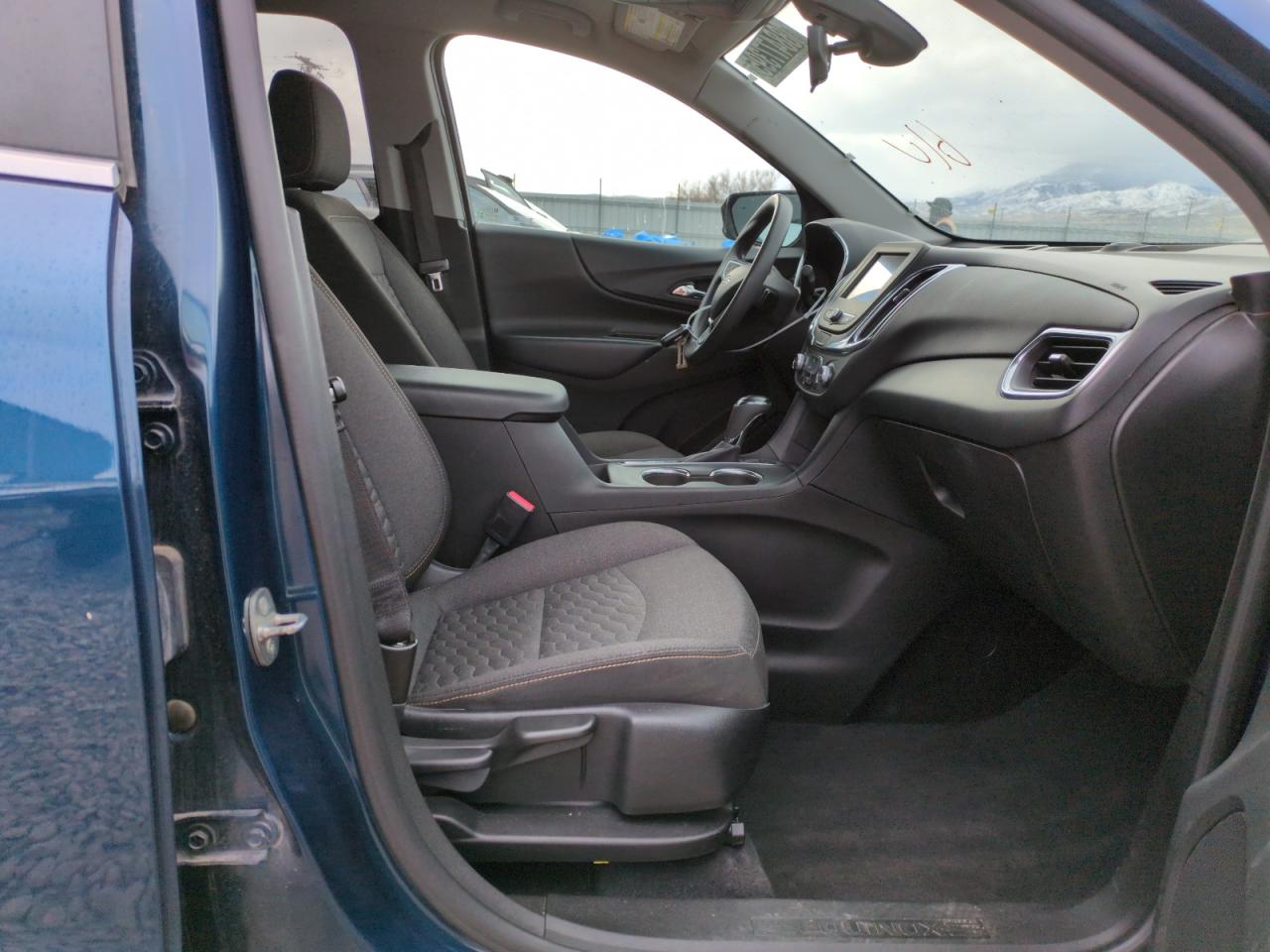 2021 Chevrolet Equinox - Image 5