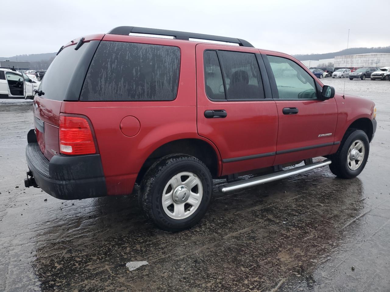 2005 Ford Explorer - Image 3