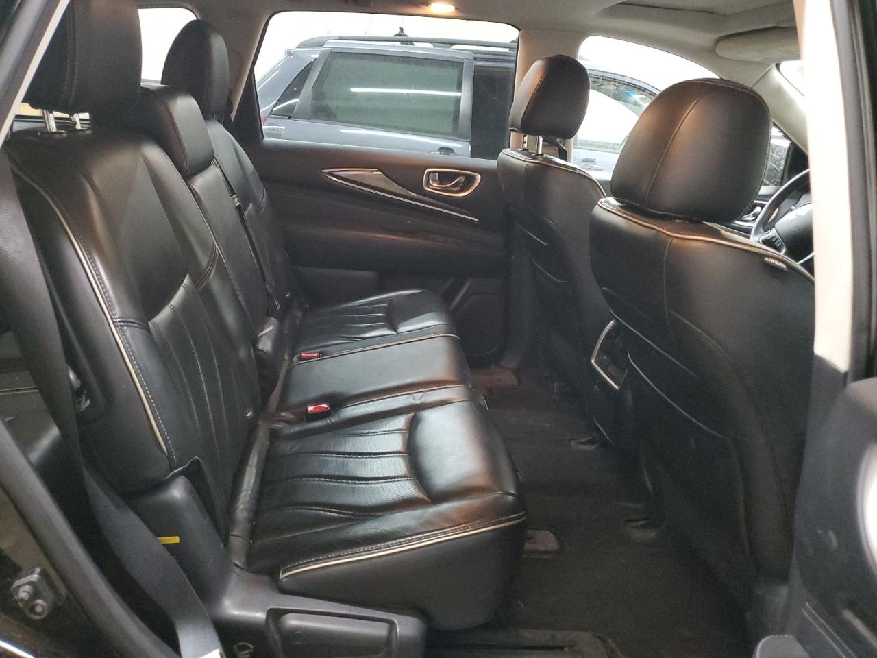 2017 Infiniti QX60 - Image 11