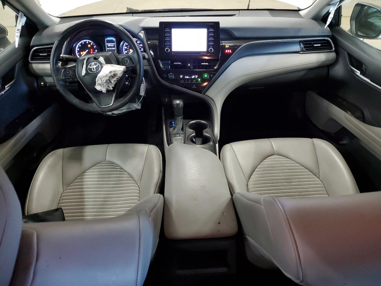 2022 Toyota Camry - Image 8