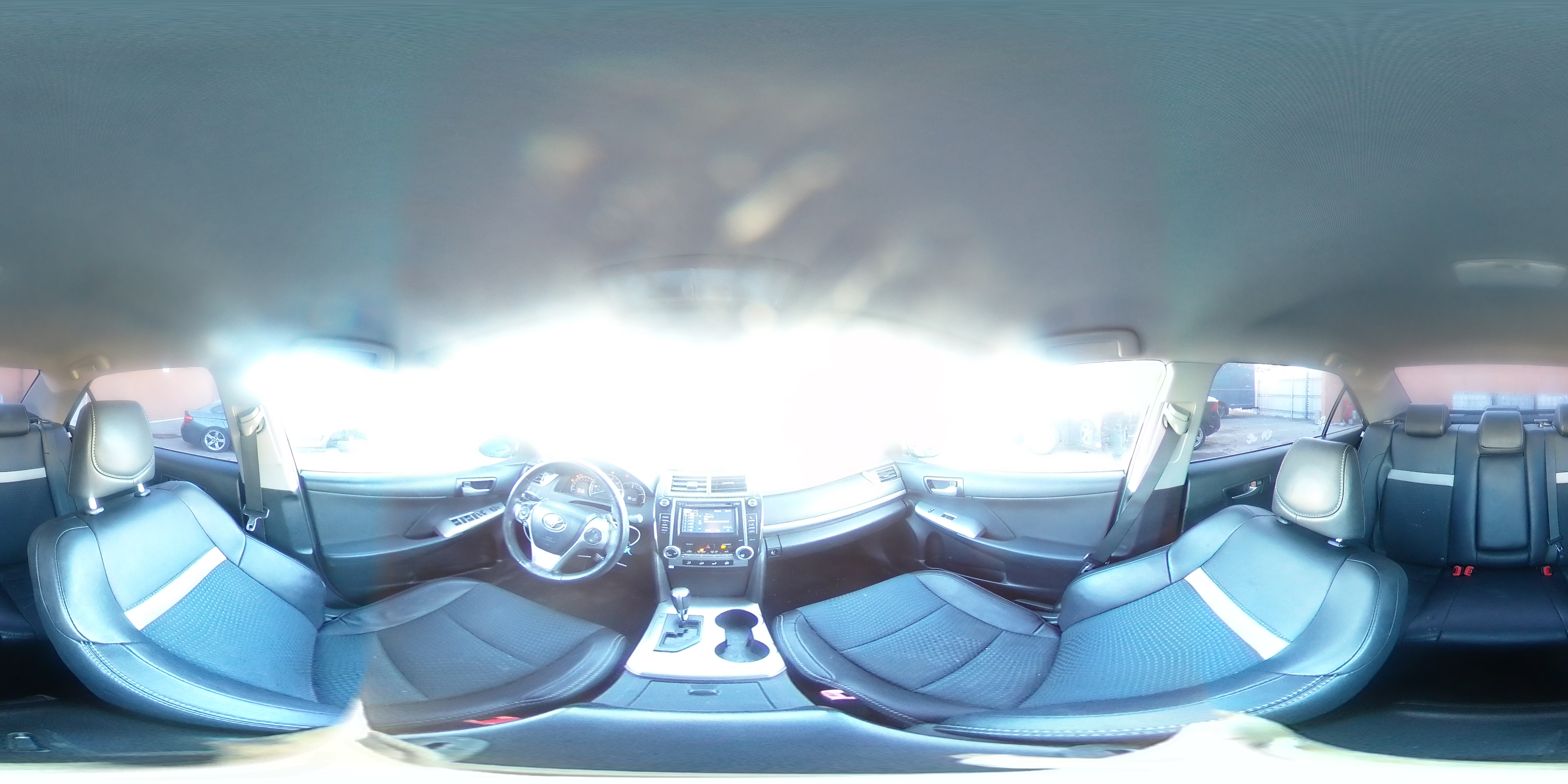 2013 Toyota Camry - Image 13