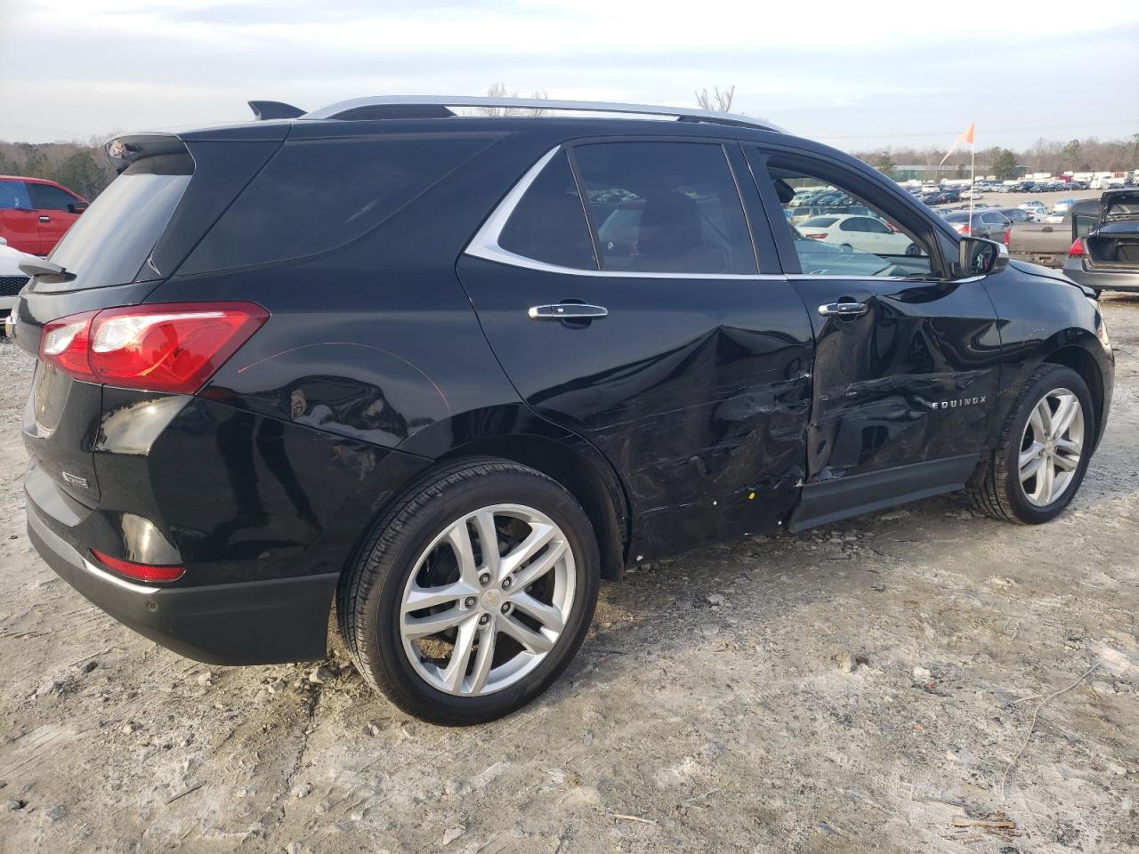 2018 Chevrolet Equinox - Image 3