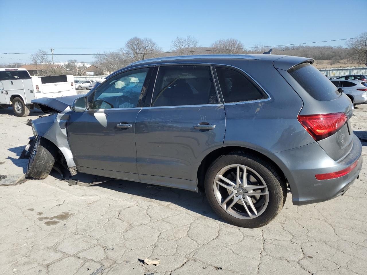 2016 Audi Q5 - Image 2