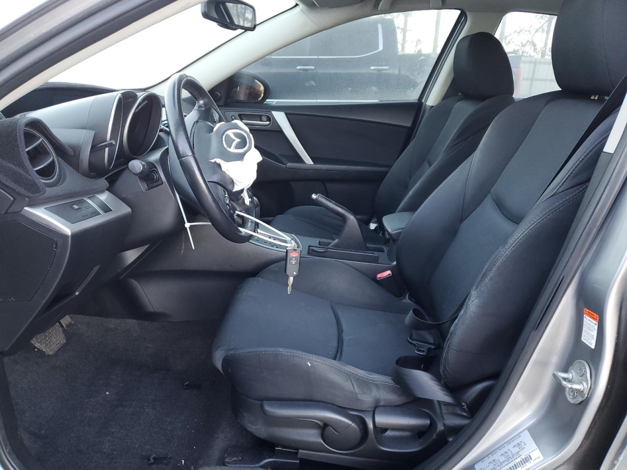 2010 Mazda 3 - Image 7