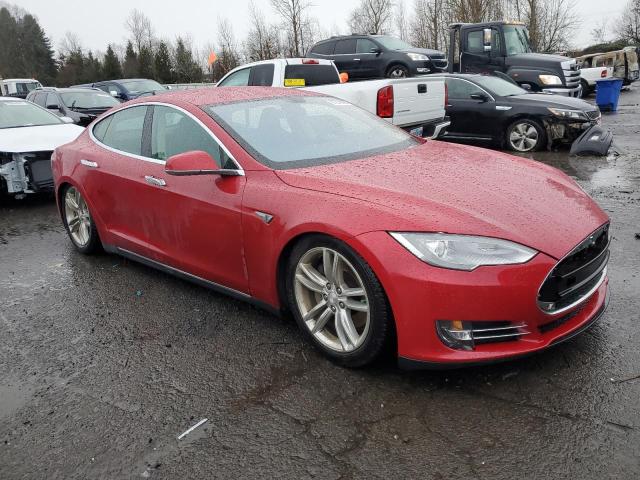  TESLA MODEL S 2013 Красный