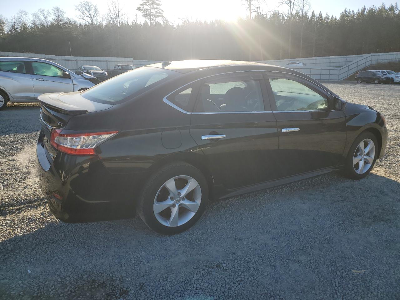 2014 Nissan Sentra - Image 3