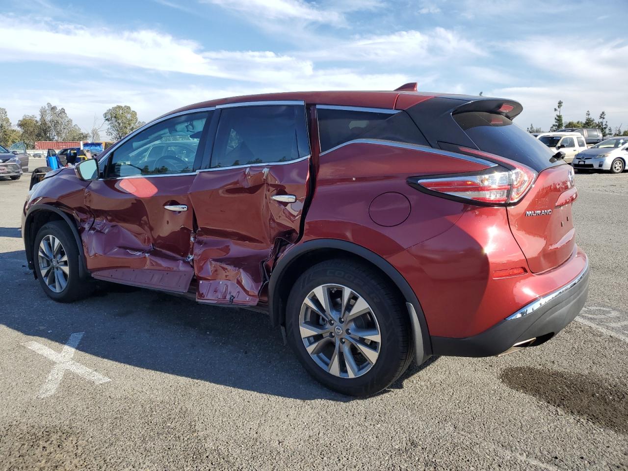 2018 Nissan Murano - Image 2