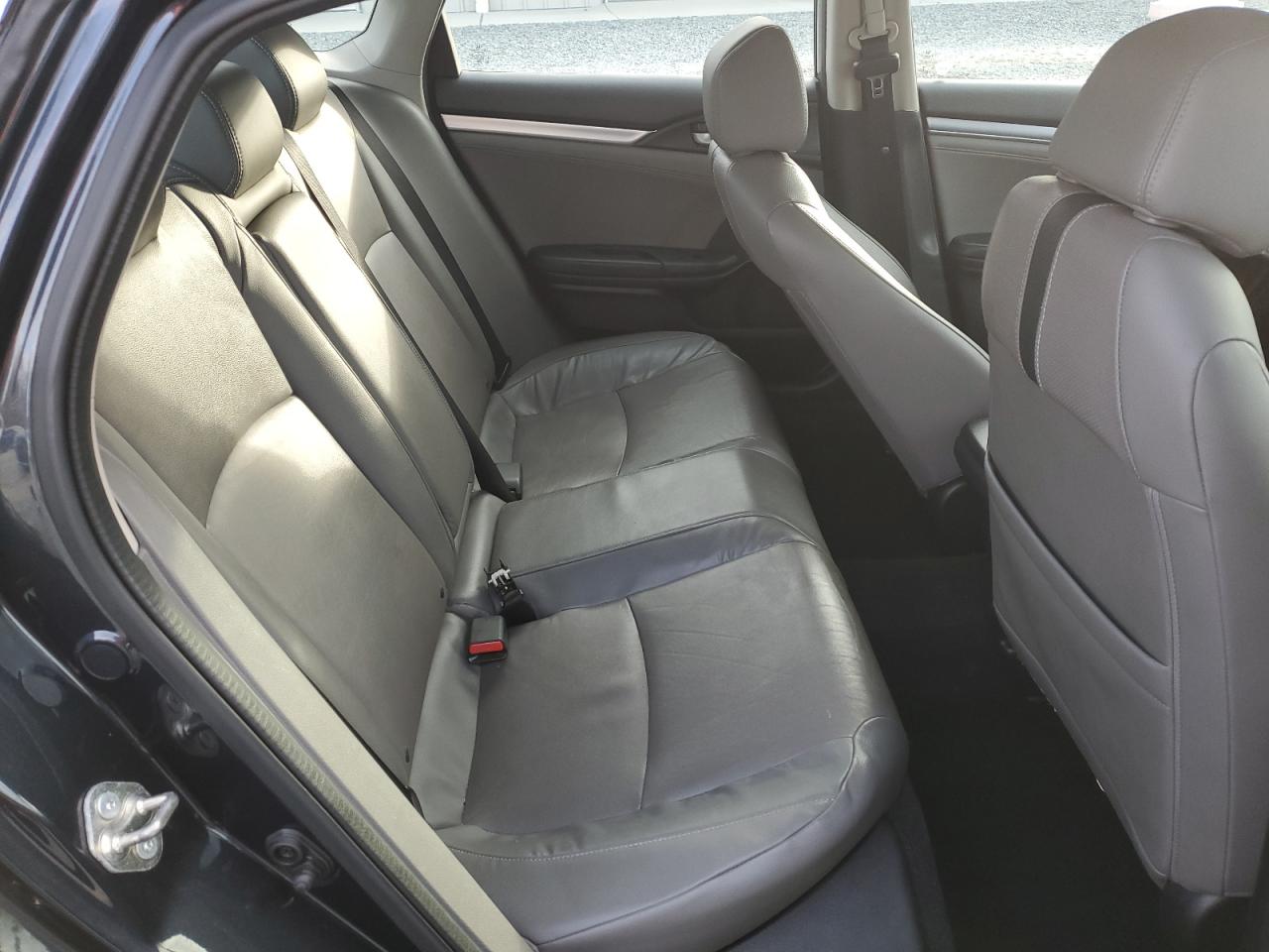 2016 Honda Civic - Image 10