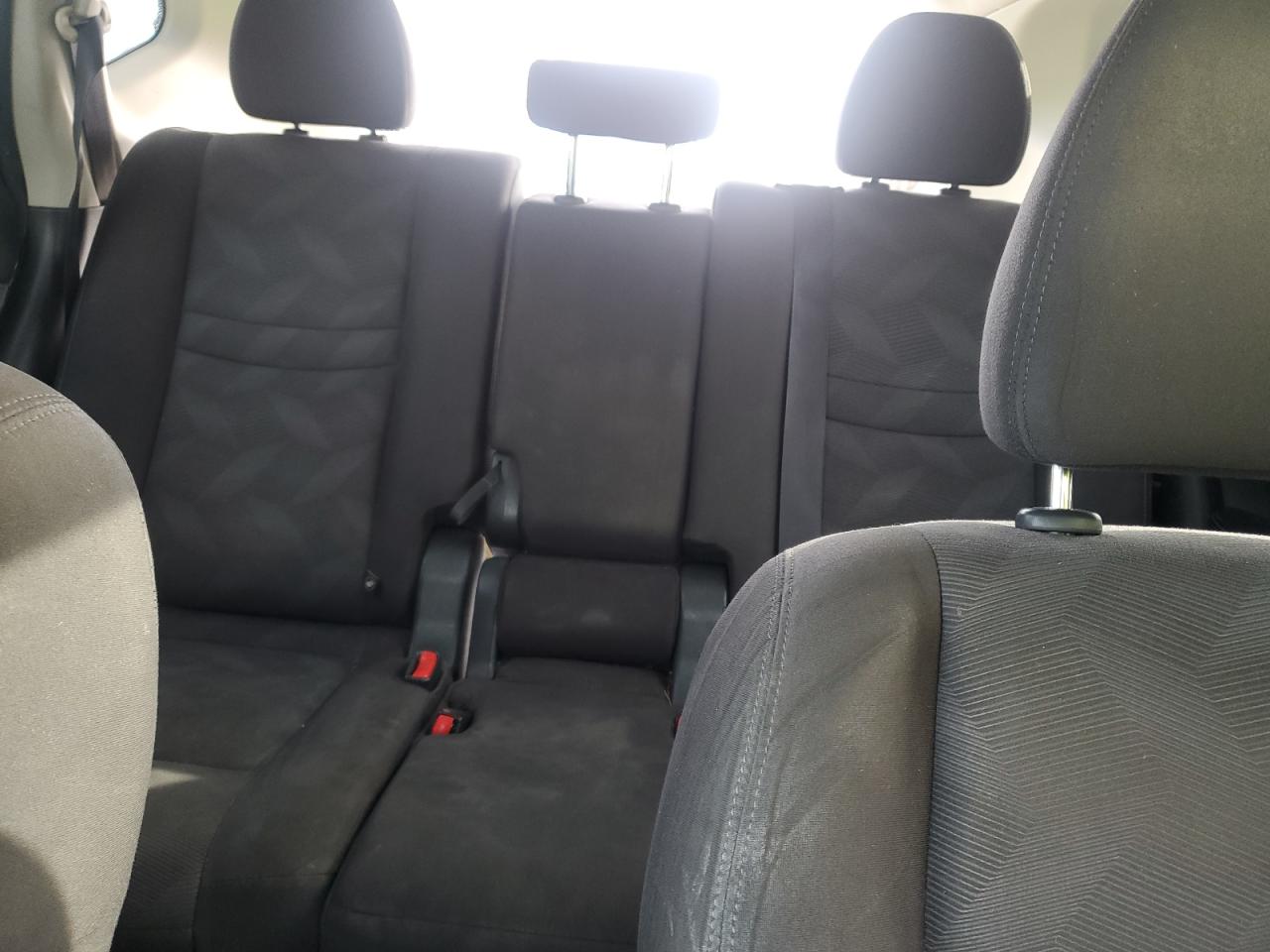 KNMAT2MV6GP611665 NISSAN ROGUE 2016