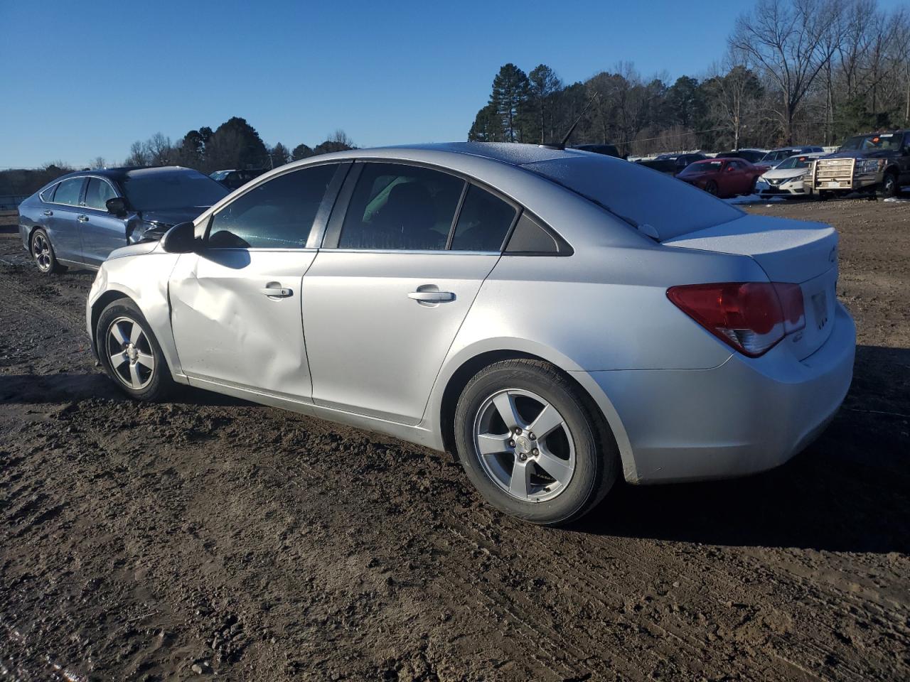 2014 Chevrolet Cruze - Image 2