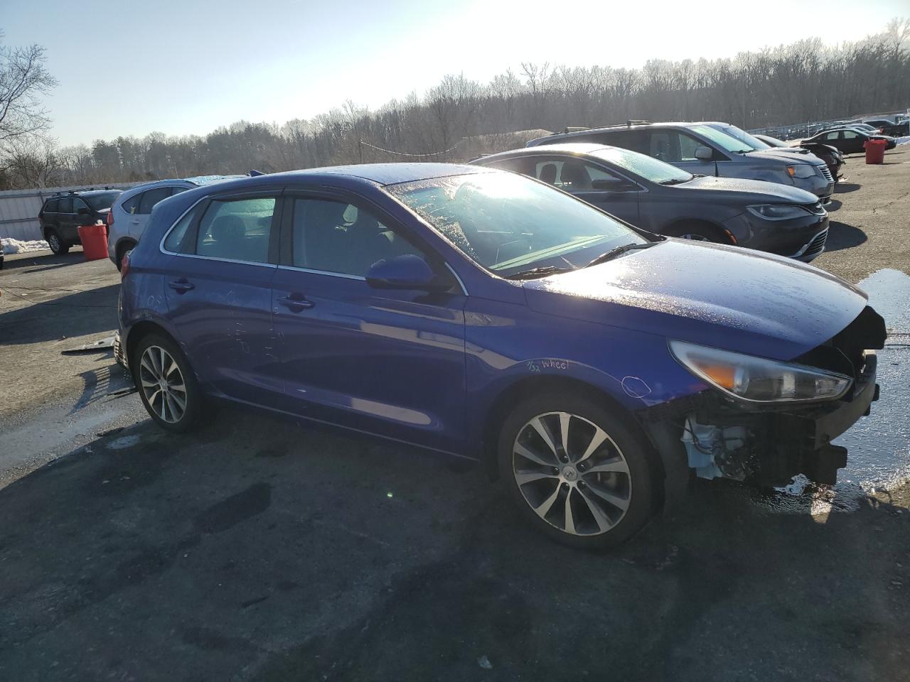 2019 Hyundai Elantra - Image 4