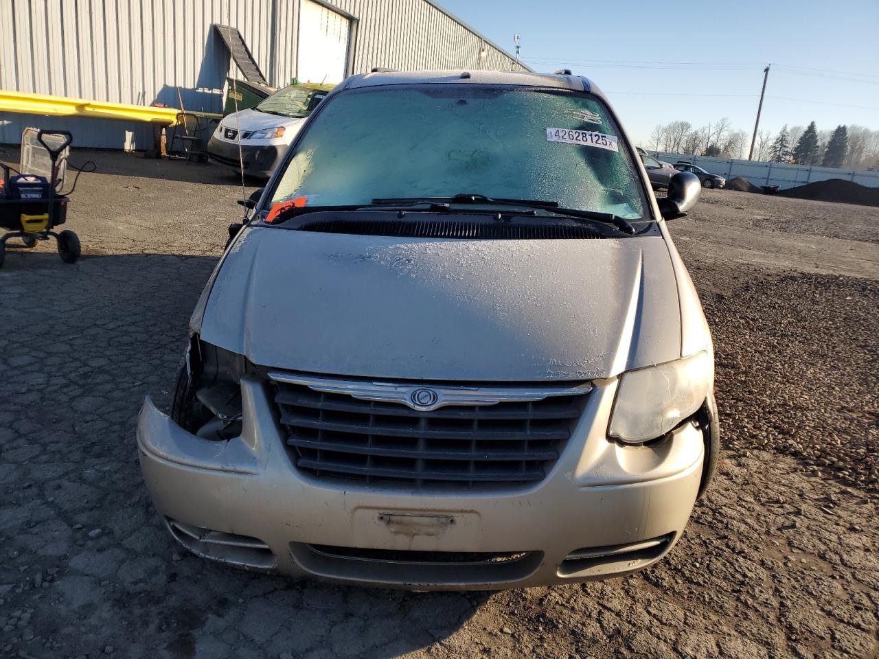 2006 Chrysler Town & Country - Image 5