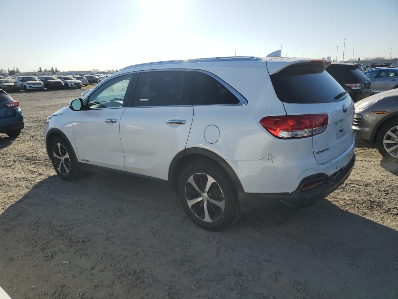 2018 Kia Sorento - Image 2