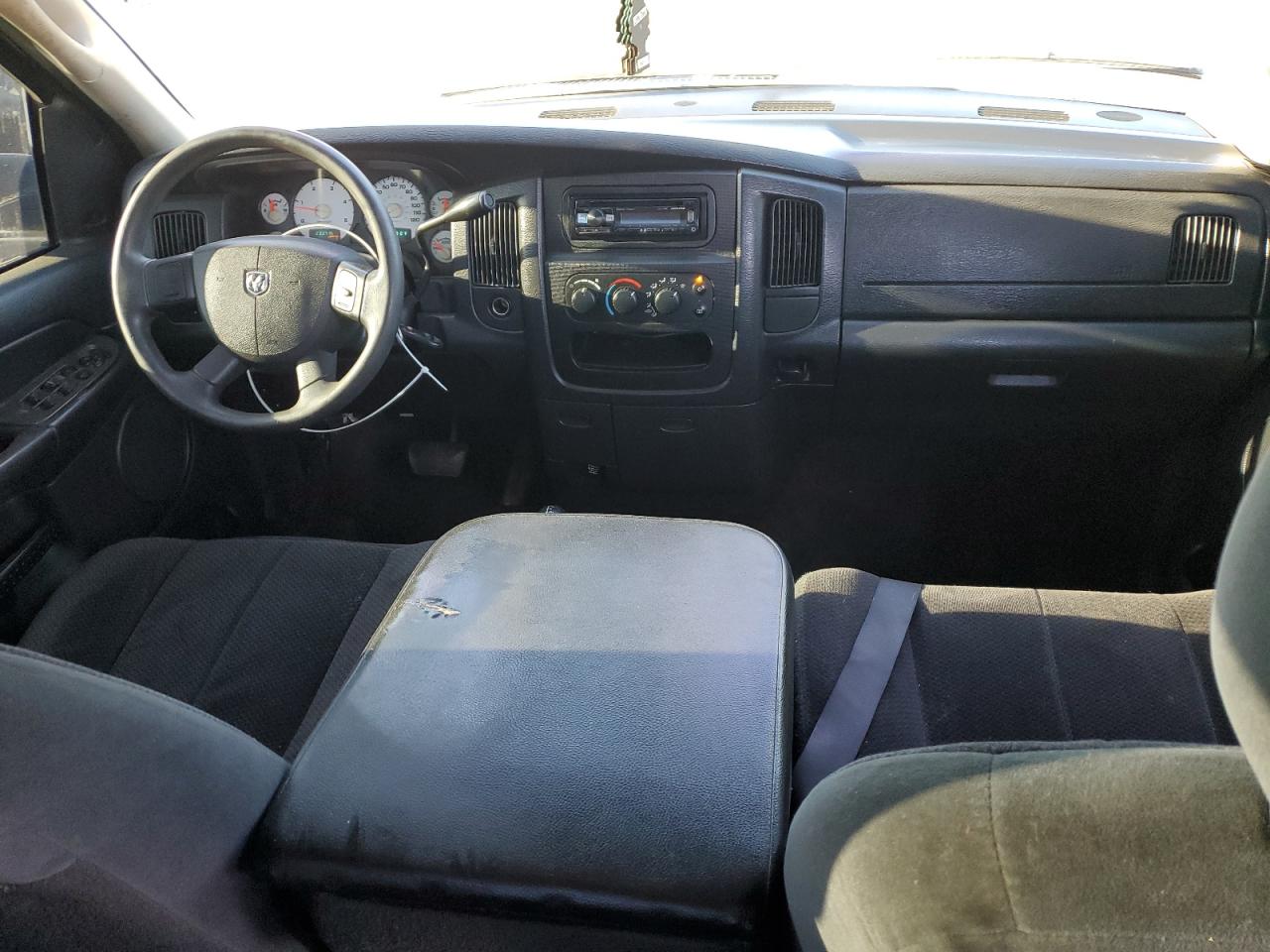 2004 Dodge RAM - Image 8