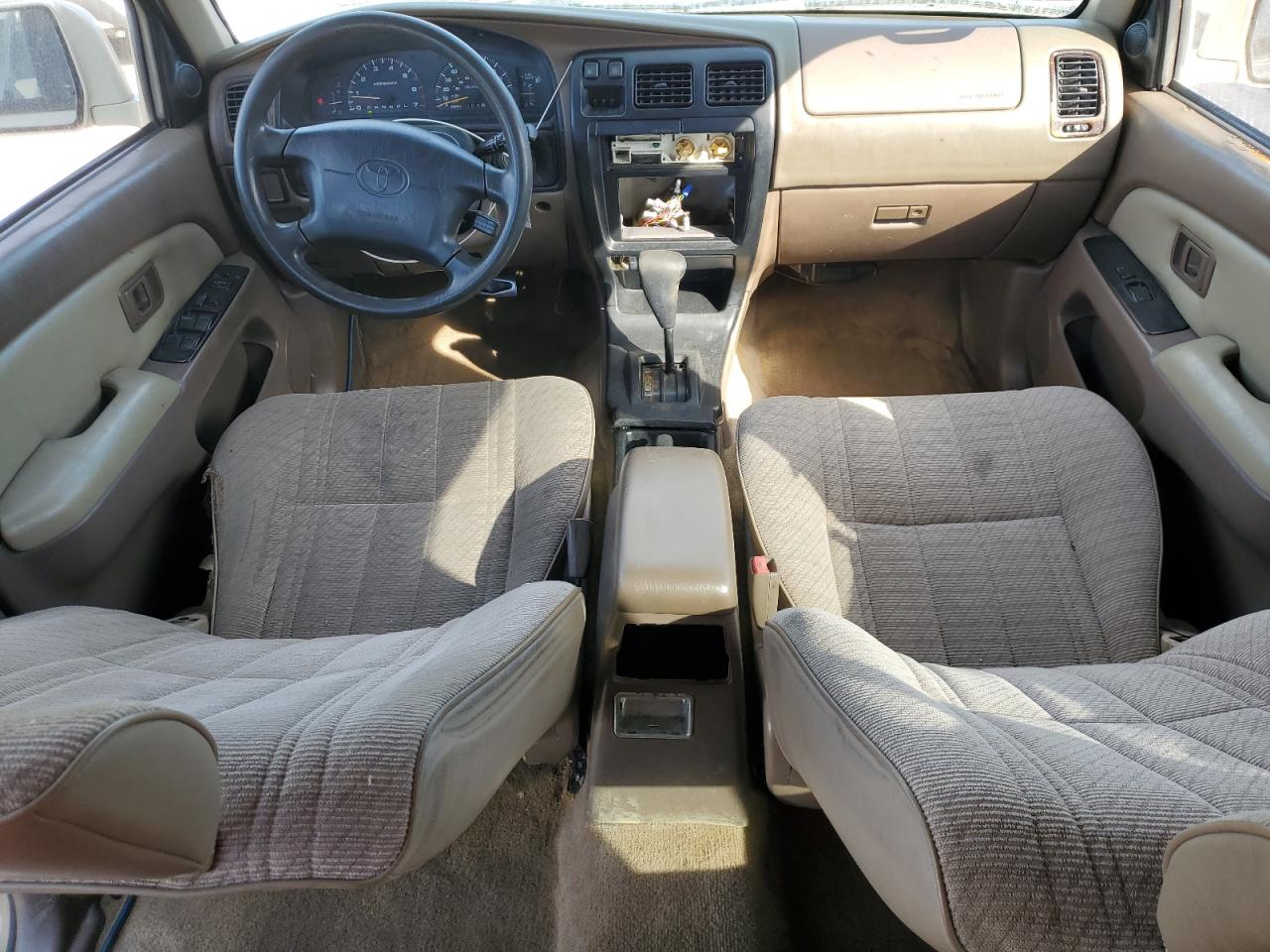 1998 Toyota 4Runner - Image 8
