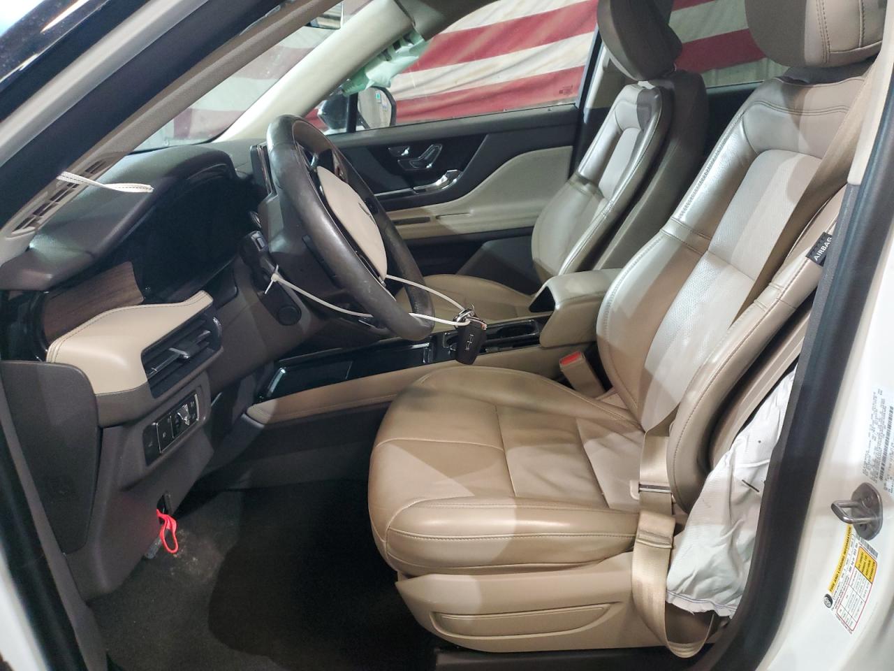 2020 Lincoln Corsair - Image 7